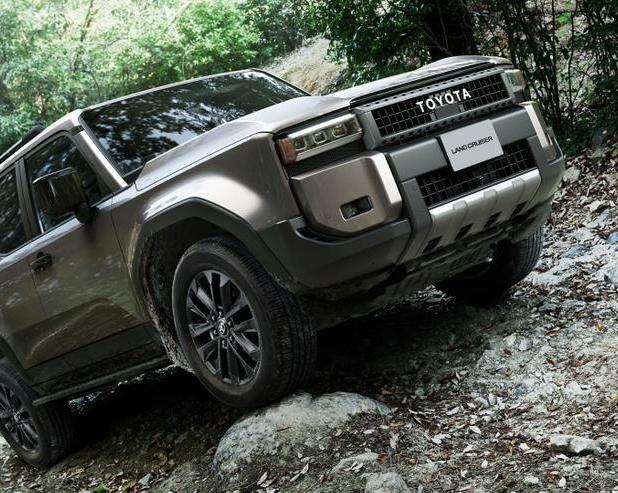 Toyota представила новый Land Cruiser 250