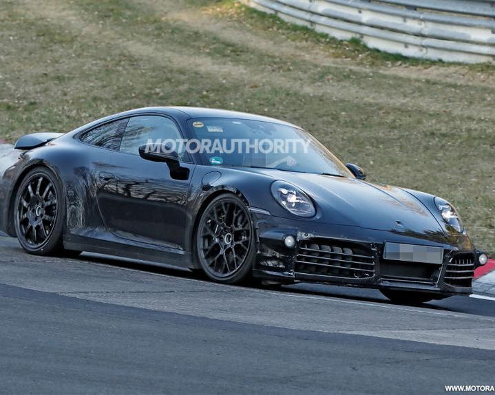 Электрический Porsche 911 был протестирован на Нюрбургринге