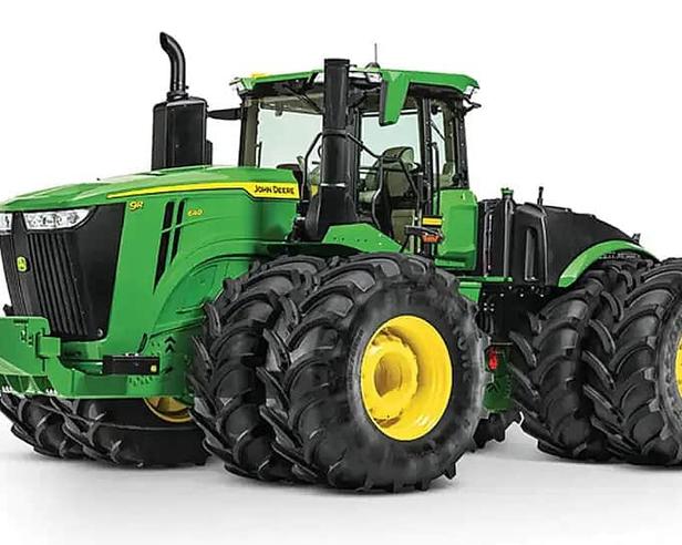 John Deere представляет первый в мире самоуправляемый трактор.
